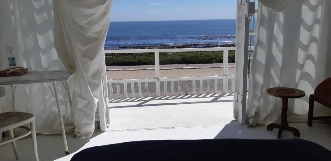 Port Nolloth Beach Shack Room photo